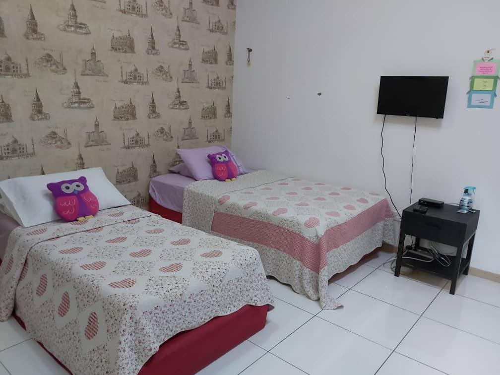 Vista Alam Roomstay Homestay Шах-Алам Экстерьер фото